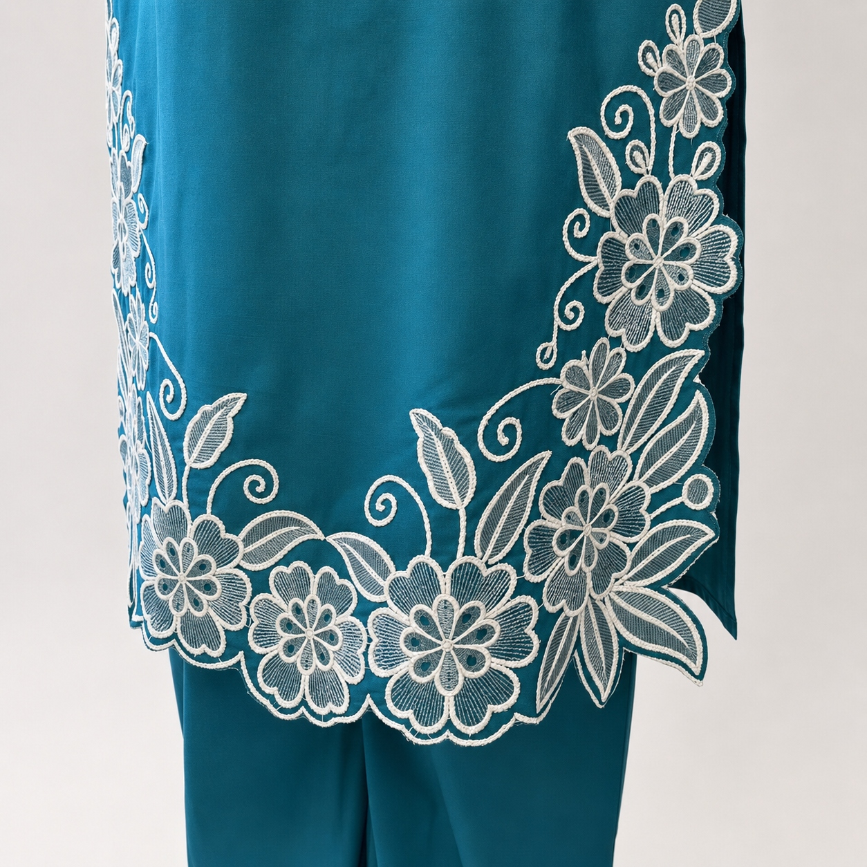 Premium Women's Teal Blue Embroidered Kurti & Palazzo - Image 3